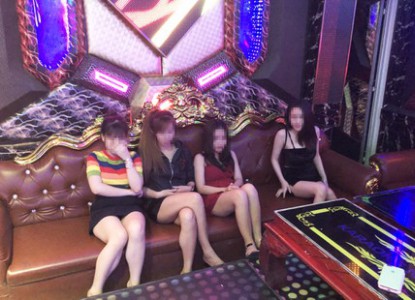 14 nam nữ “phê” ma túy trong quán karaoke New Idol