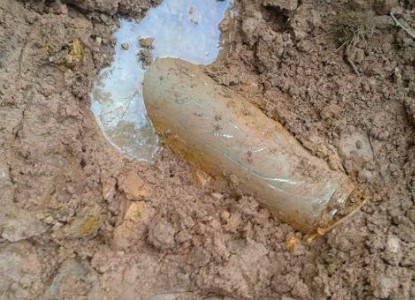 Quảng Nam: Công nhân phát hiện quả bom "khổng lồ" khi thi công làm đường